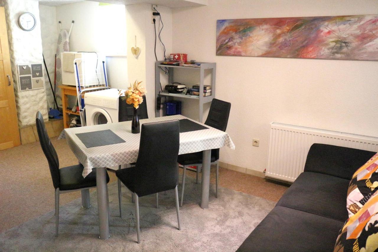 Ferienwohnung Am Kocher-Jagst Radweg Neuenstadt am Kocher Esterno foto